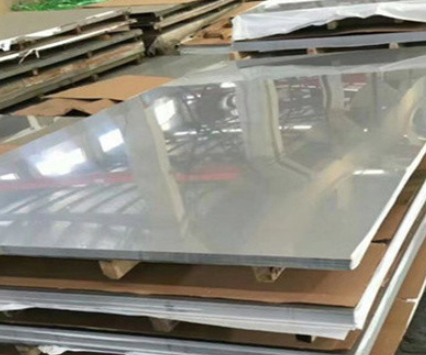 Highly Reflective Surfaces Stainless Plate Premium Grade Materials Over 90% Reflectivity